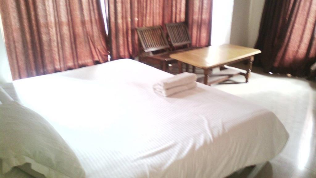 Cozy Swiss Meadows Khajjiar Quarto foto