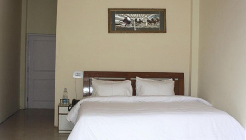 Cozy Swiss Meadows Khajjiar Quarto foto