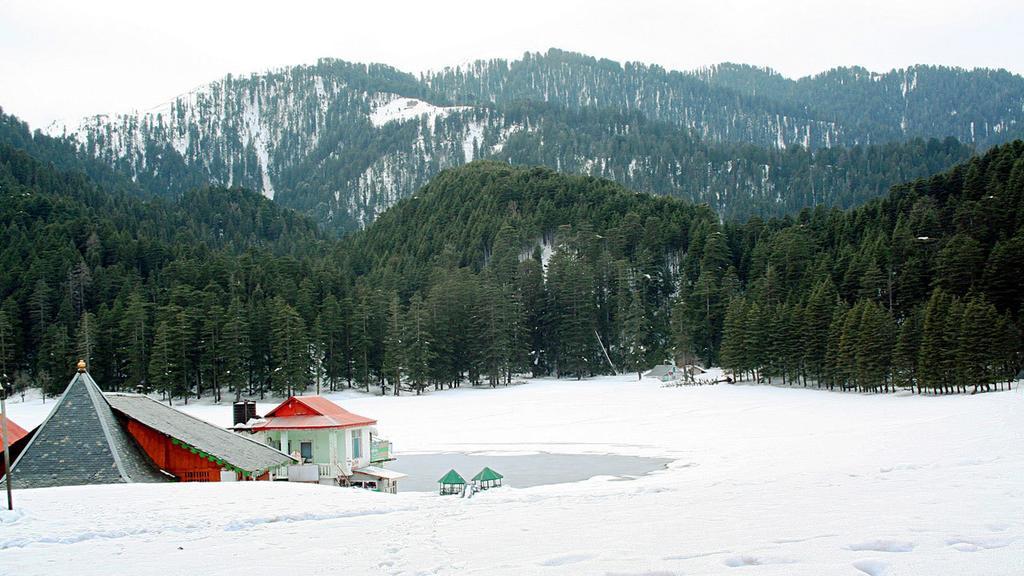 Cozy Swiss Meadows Khajjiar Exterior foto