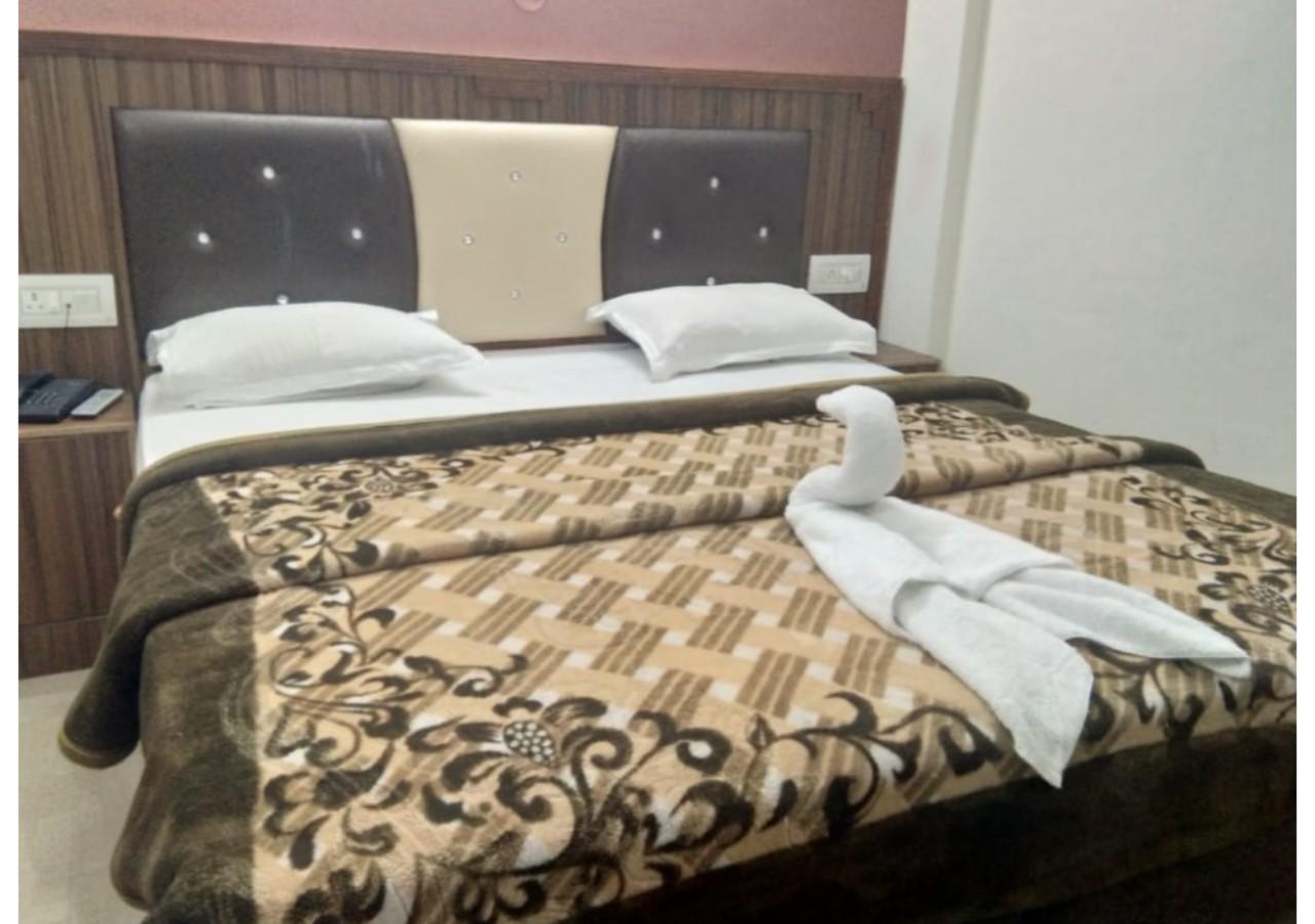 Cozy Swiss Meadows Khajjiar Exterior foto