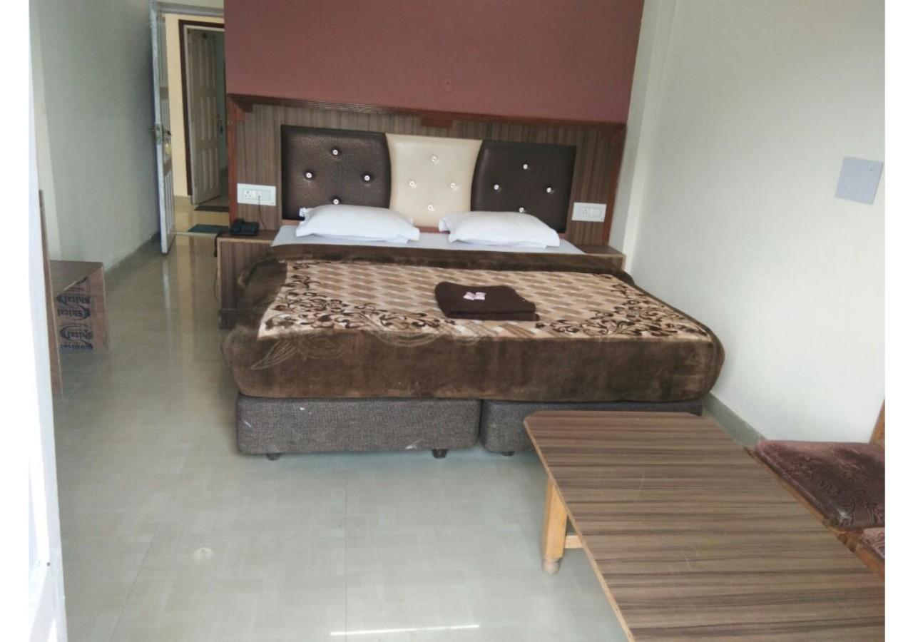 Cozy Swiss Meadows Khajjiar Exterior foto
